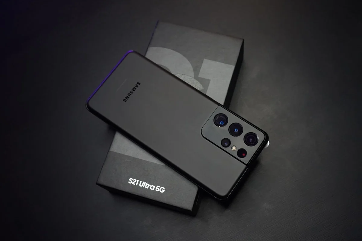 Samsung Galaxy S26 Ultra smartphone concept